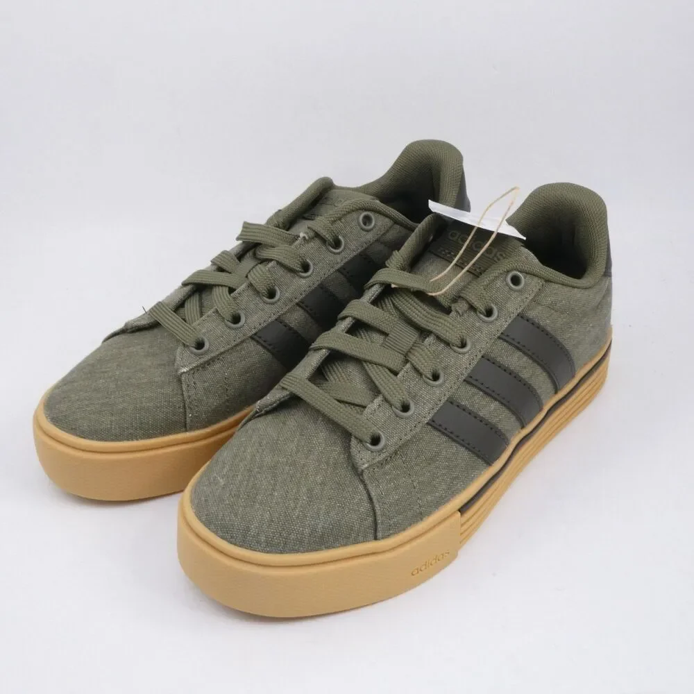 Adidas Daily 4.0 Unisex Women’s US 5 / Men's US 4 Skateboarding Shoe Green NWOB
